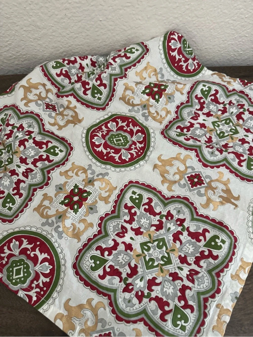 Pier 1 Medallion Print Holiday Christmas Napkin